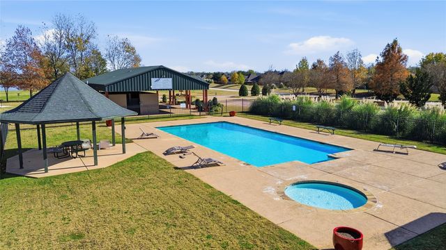 4161 Grassy Lake Drive, Bossier City, LA 71111