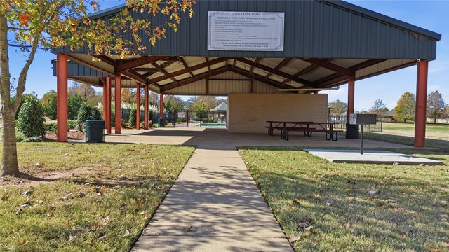 4161 Grassy Lake Drive, Bossier City, LA 71111