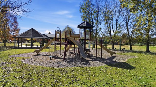 4161 Grassy Lake Drive, Bossier City, LA 71111