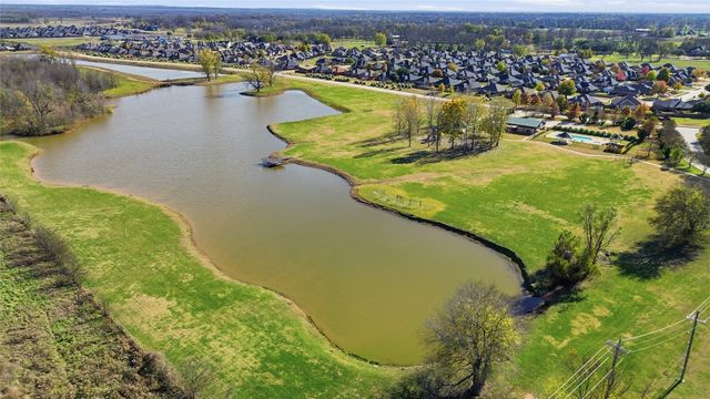 4161 Grassy Lake Drive, Bossier City, LA 71111