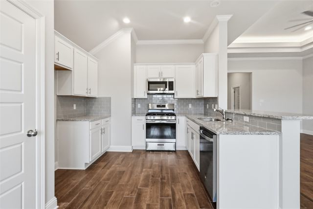 4161 Grassy Lake Drive, Bossier City, LA 71111