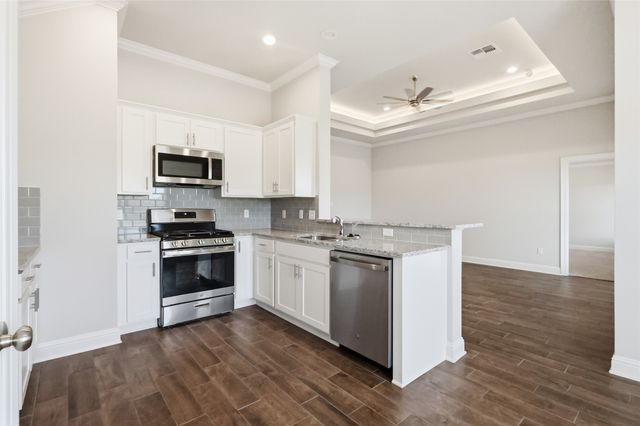 4161 Grassy Lake Drive, Bossier City, LA 71111