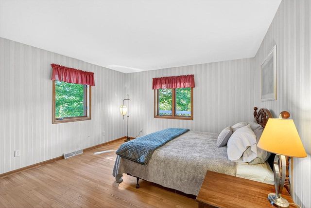 N6666 Upper Shorewood Hill Road, Lake Mills, WI 53551