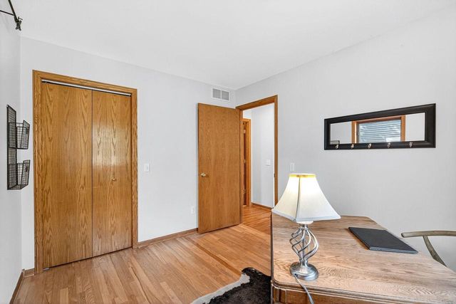 N6666 Upper Shorewood Hill Road, Lake Mills, WI 53551