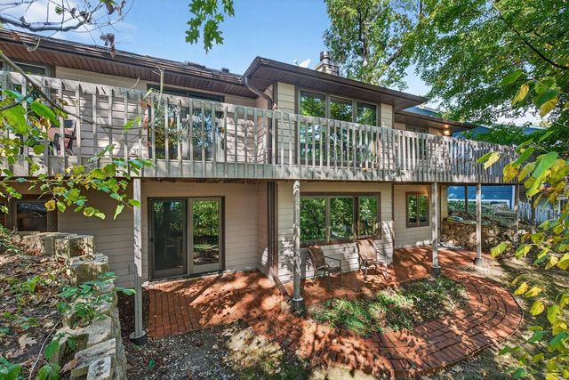 N6666 Upper Shorewood Hill Road, Lake Mills, WI 53551