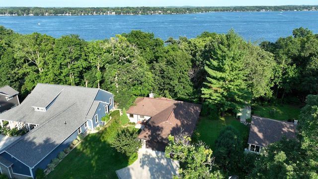 N6666 Upper Shorewood Hill Road, Lake Mills, WI 53551