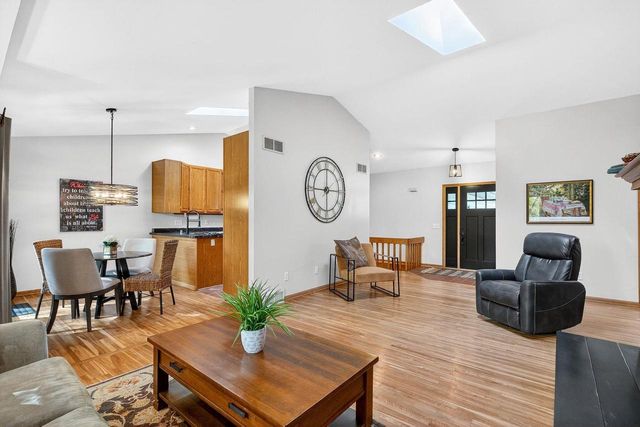 N6666 Upper Shorewood Hill Road, Lake Mills, WI 53551