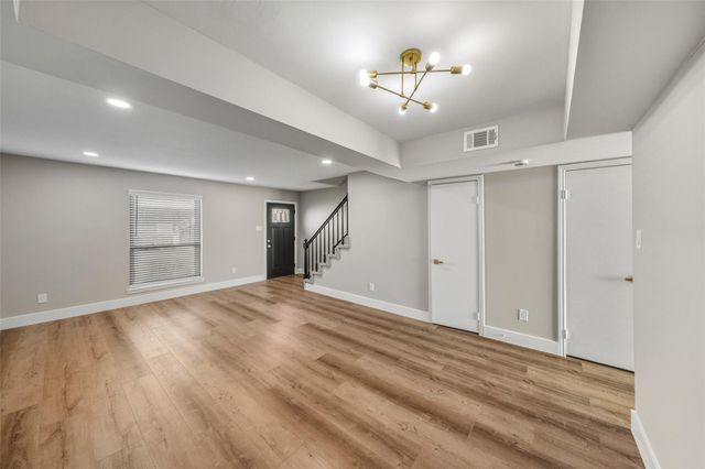 10370 Longmont Drive, Houston, TX 77042