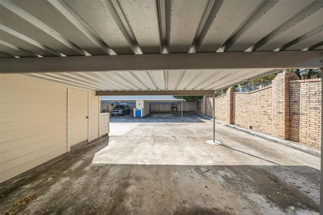 10370 Longmont Drive, Houston, TX 77042