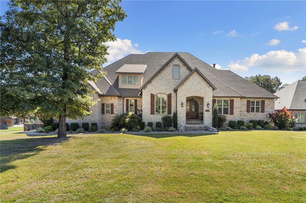 2746 Peabody Place, Fayetteville, AR 72704