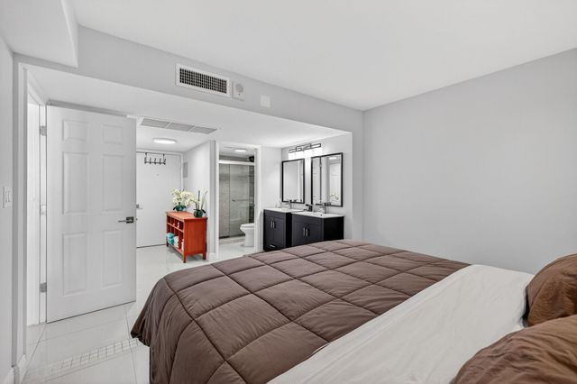 209 N Fort Lauderdale Beach Blvd 7D, Fort Lauderdale, FL 33304