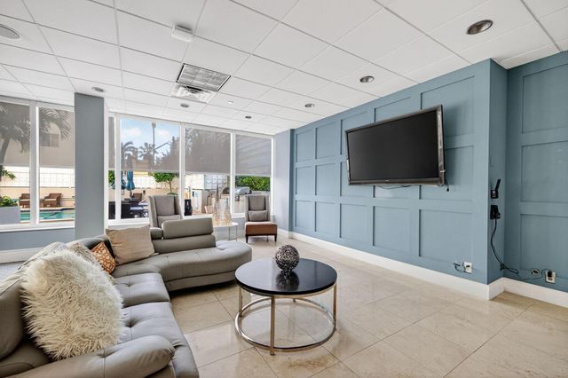 209 N Fort Lauderdale Beach Blvd 7D, Fort Lauderdale, FL 33304