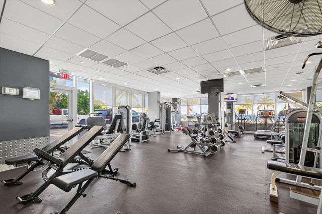 209 N Fort Lauderdale Beach Blvd 7D, Fort Lauderdale, FL 33304