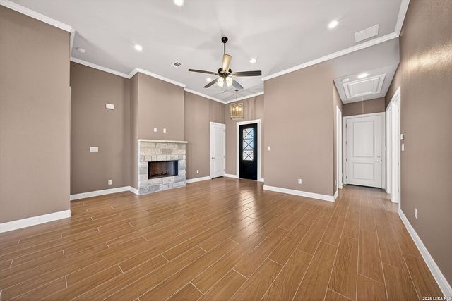 123 John T Court, Castroville, TX 78009