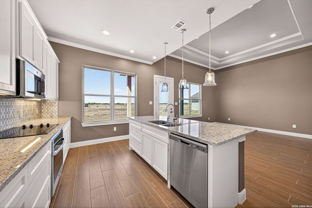 123 John T Court, Castroville, TX 78009