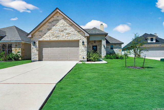 123 John T Court, Castroville, TX 78009