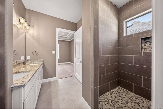 123 John T Court, Castroville, TX 78009