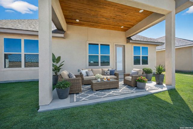 123 John T Court, Castroville, TX 78009