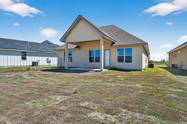 123 John T Court, Castroville, TX 78009