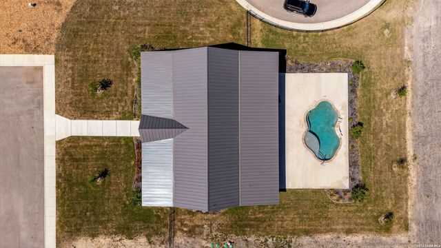 123 John T Court, Castroville, TX 78009