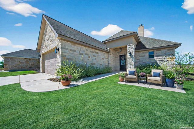 123 John T Court, Castroville, TX 78009