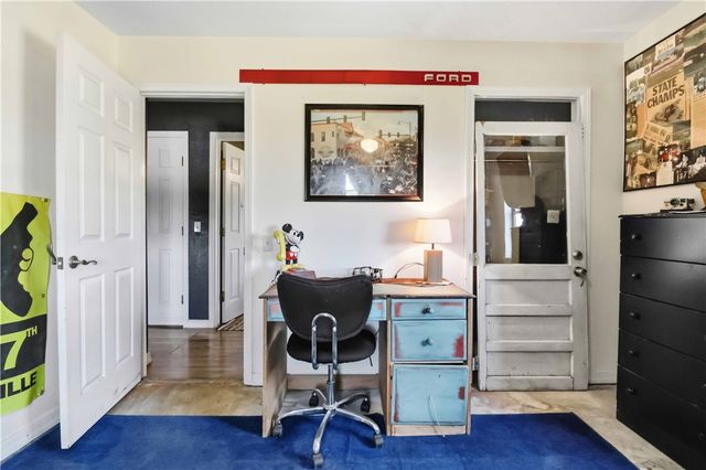 16638 Logan Cave Road, Siloam Springs, AR 72761