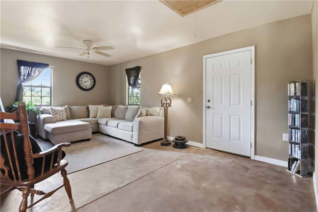 16638 Logan Cave Road, Siloam Springs, AR 72761