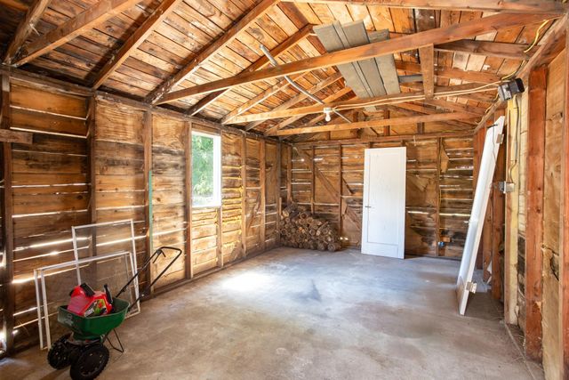 5709 N Cochran St, Spokane, WA 99205