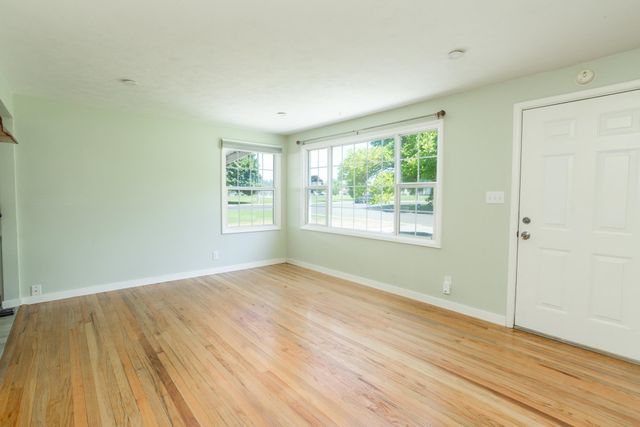 5709 N Cochran St, Spokane, WA 99205