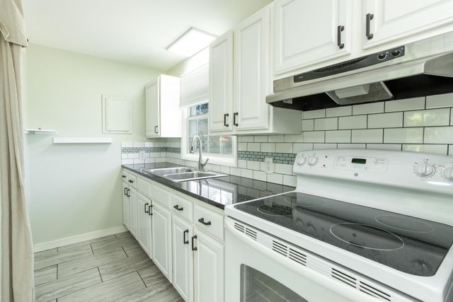 5709 N Cochran St, Spokane, WA 99205
