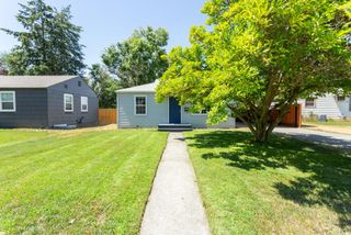5709 N Cochran St, Spokane, WA 99205