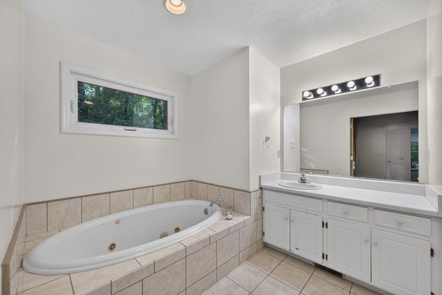204 Buck Point Court, Aiken, SC 29803