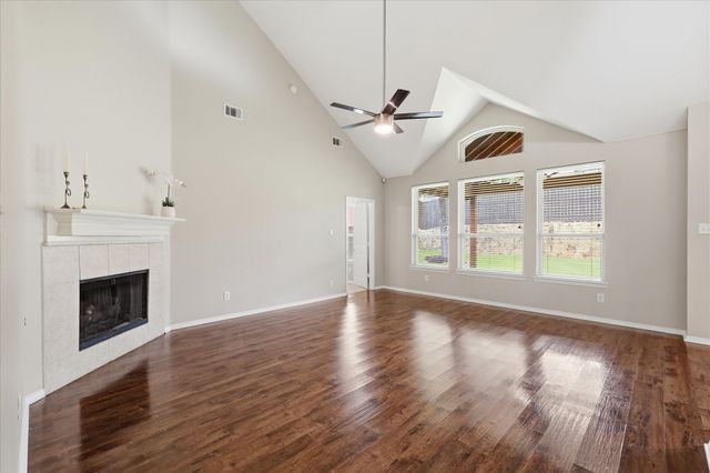 1709 Sunflower Drive, Corinth, TX 76210