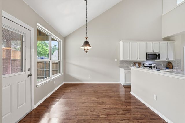 1709 Sunflower Drive, Corinth, TX 76210