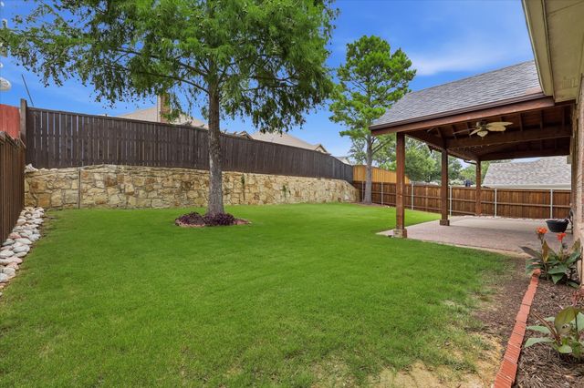 1709 Sunflower Drive, Corinth, TX 76210