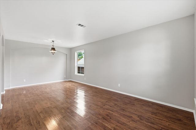1709 Sunflower Drive, Corinth, TX 76210
