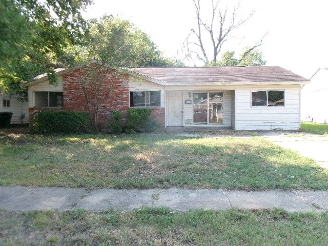 3216 Thunderbird Lane, Bossier City, LA 71112