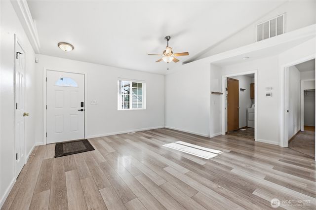 815 Cody Street SE, Rainier, WA 98576