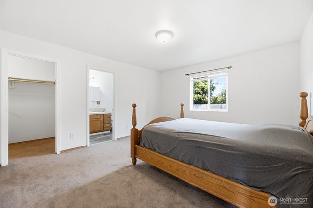 815 Cody Street SE, Rainier, WA 98576