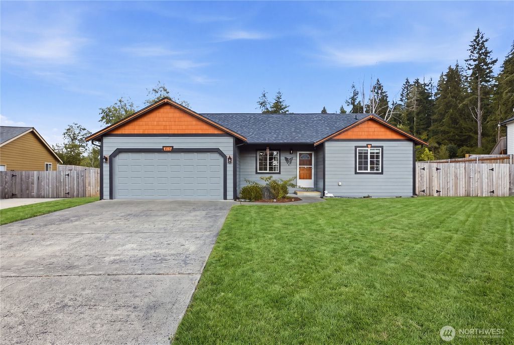 815 Cody Street SE, Rainier, WA 98576
