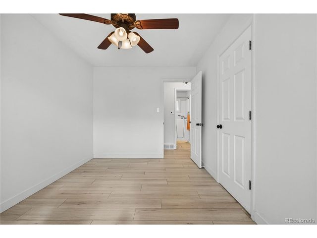 3379 W Wagon Trail Dr, Englewood, CO 80110