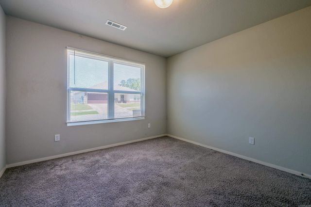 2120 Bentwood Drive, Bryant, AR 72002