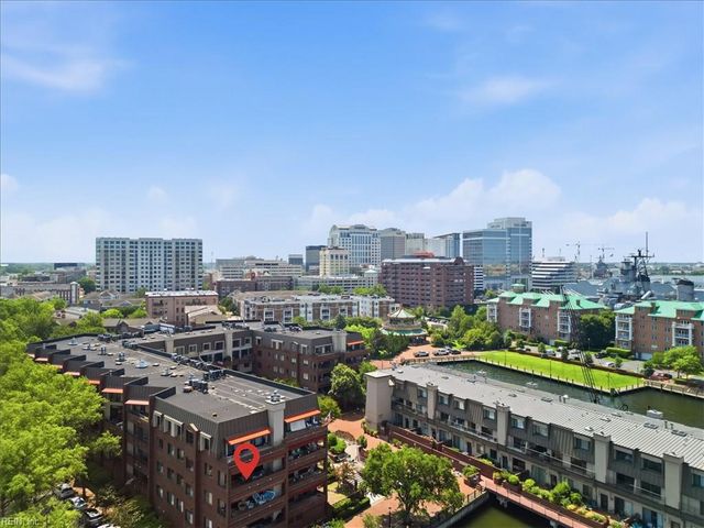 255 College Cross Apt 77, Norfolk, VA 23510