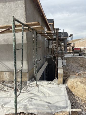 728 E MOUNTAIN ROAD, North Ogden, UT 84414