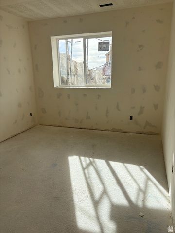 728 E MOUNTAIN ROAD, North Ogden, UT 84414