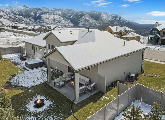 728 E MOUNTAIN ROAD, North Ogden, UT 84414
