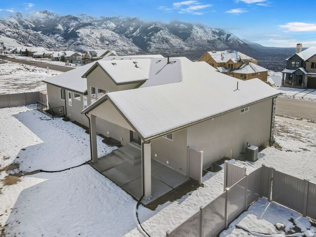 728 E MOUNTAIN ROAD, North Ogden, UT 84414