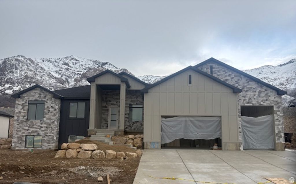 728 E MOUNTAIN ROAD, North Ogden, UT 84414