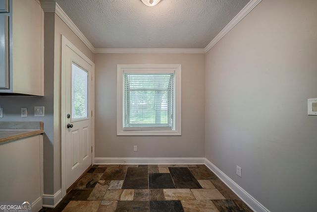 228 Amour Way SW, Lilburn, GA 30047