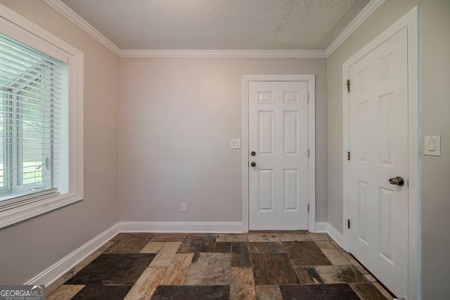 228 Amour Way SW, Lilburn, GA 30047